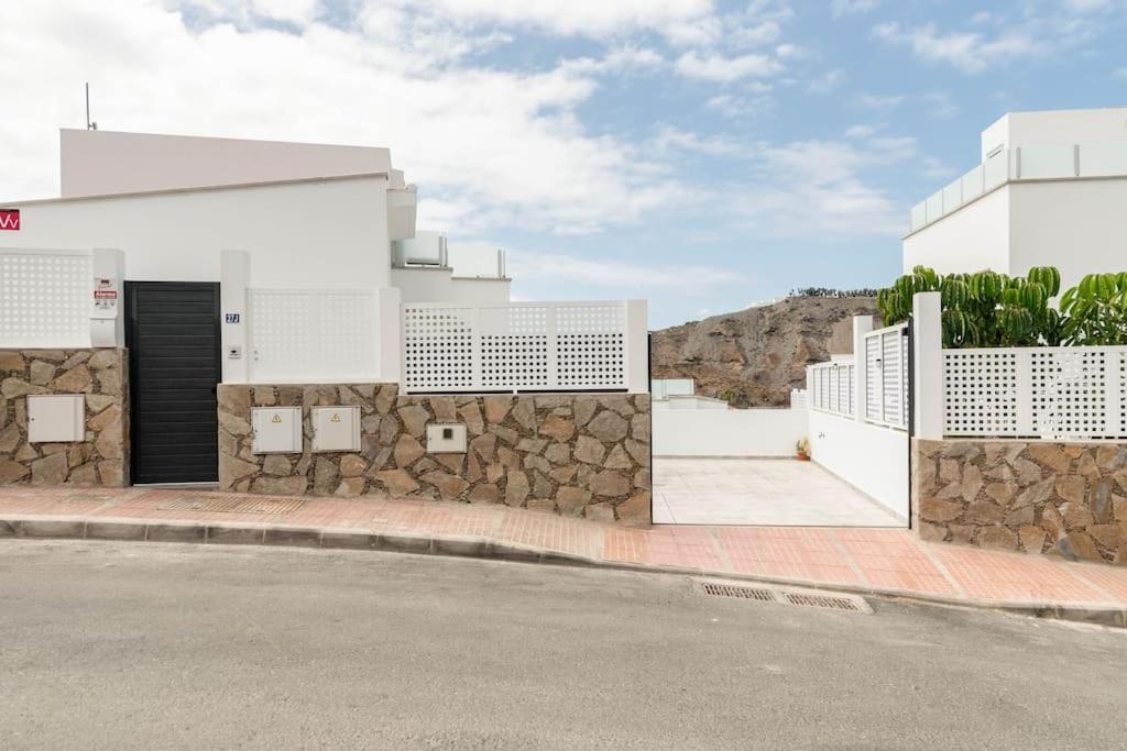 Big Villa Tauro With Private Heated Saltwater Pool & Jacuzzi & Bbq & Game Room & Arcade Games Mogán 외부 사진